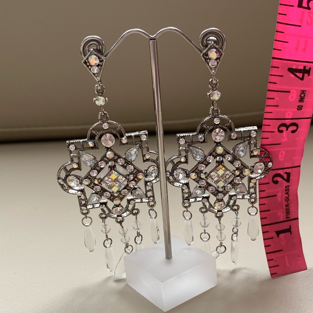 🆕🔥LargeSparkly Chandelier Crystal Earring Silver - Picture 5 of 7